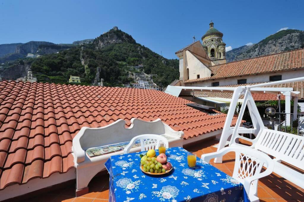 Mamma Rosanna - Apartment In Amalfi With Terrace Екстериор снимка