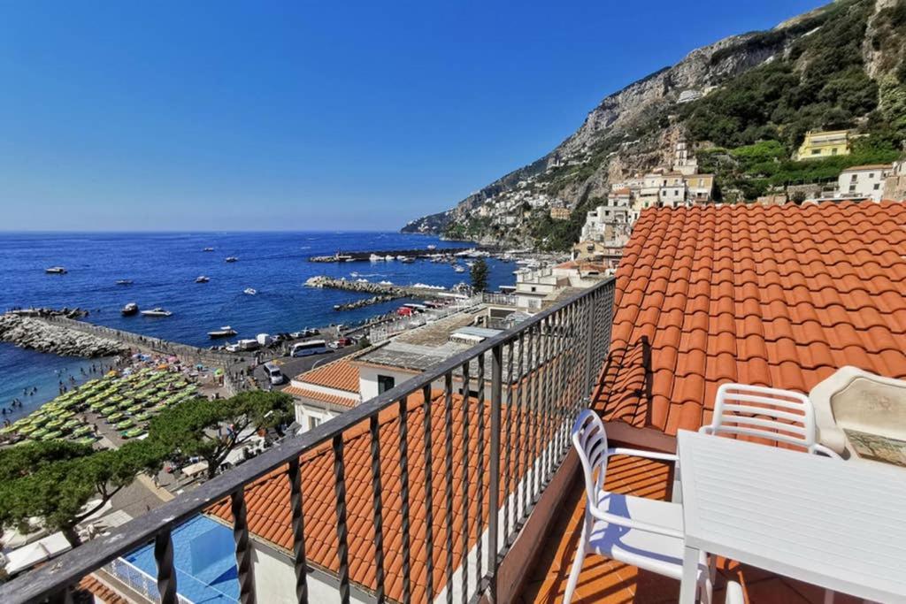 Mamma Rosanna - Apartment In Amalfi With Terrace Екстериор снимка